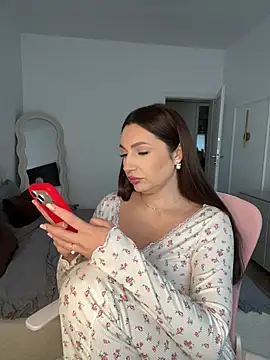 ClaraaJoy - Pleasure me or just love me