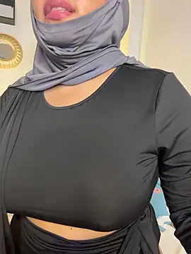 Isa-anbar - I lick your dildo, I imagine your cock