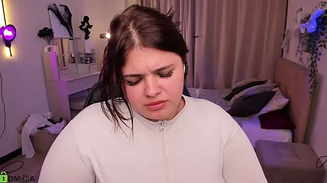 Annet_Nel1son - shake my naked tits close to cam