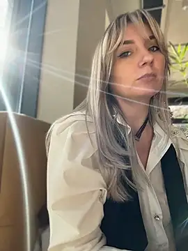 Crazy-Rosa - Hi guys 💋play with my pussy