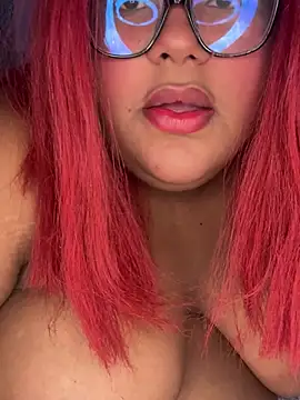 Tessacat - vibrador na buceta