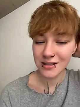 IceMur - anal sex 1 finger