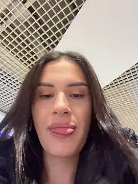 MiraReach - Naked squirt 💦