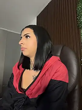 Hilary_pinkk - Show pussy in doggy style 🙈