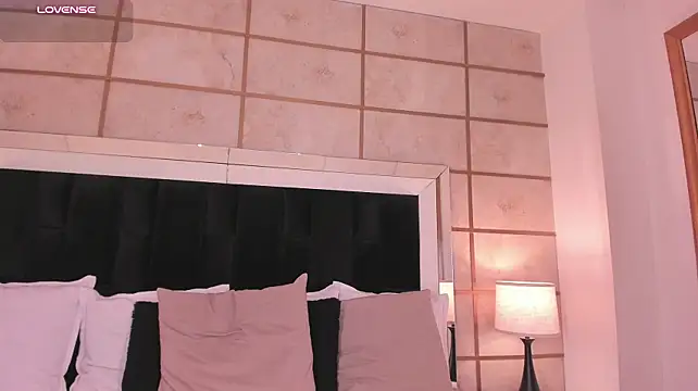 Crystal_Rose__ - ⭐Slide panties + Spread pussy in POV⭐