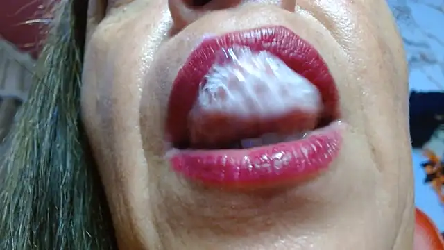 Alina_maturehot - double penetration