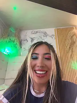 ManuelaVeeleez