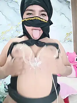 Zaahira_66 - plung in my ass 🍑😈