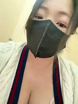 Maomao116 - 超级敏感，易喷体质，会一直喷水💦，全裸抽插2分钟