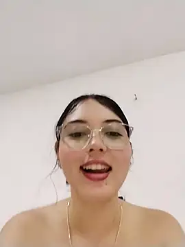 Julianne_valerin - dildo pussy