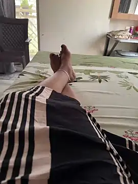 Miss_Radhika1's Live XXX Chat