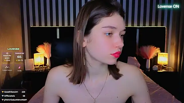 Cherry_Wipe - I'll play with my nipples