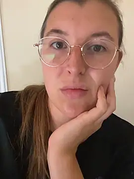 AlinaMeiier - Finger blowjob 🥵