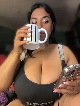 Nahomy-firee - Flash pussy😏🌸