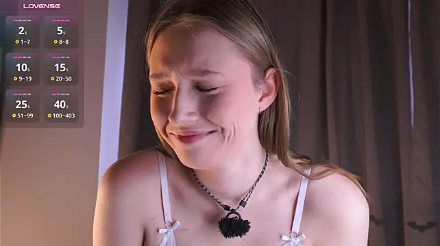 TeresiaPeche - Rub my pussy in panties