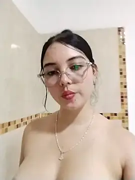 Julianne_valerin - dildo pussy
