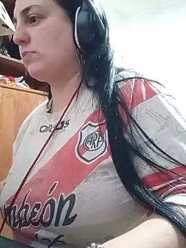 Ladyrolinga - masturbacion con jueguete y squirt