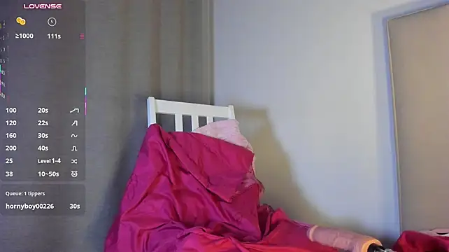 Hensuan - cum show