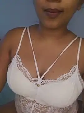 Sldoni - Show pussy