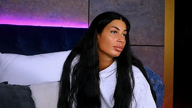 EvaRhea - playing with boobs