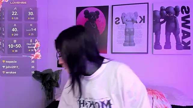 Kat_VonDe - ride dildo 🤤