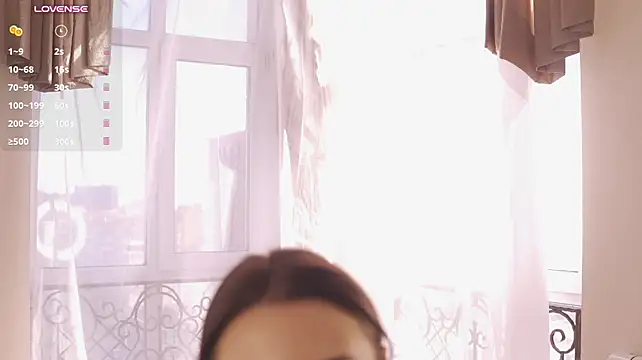 RebeccaMontgomery - Eye contact