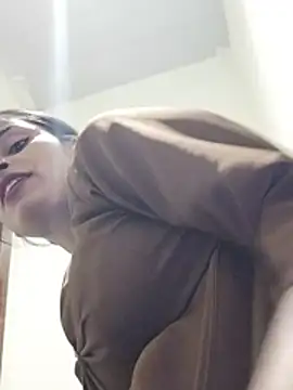 Raseeli_bhabhi1 - Boobs sucking