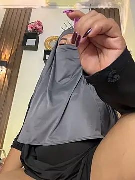 Isa-anbar - my big dildo in my pussy