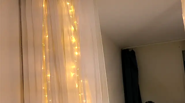 AdelineCarter - Ths pussy needs to be driping wet