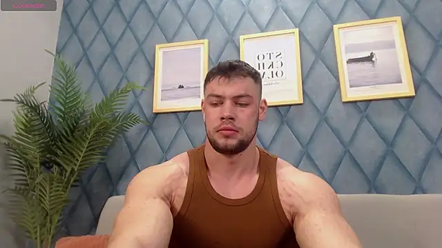 RyannWest's Live XXX Chat