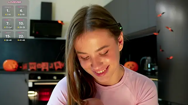 DiannMccarl - flash my pretty tits