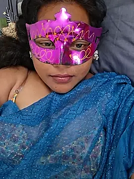 Hot_Sreeja_Tamil - Nipple suck
