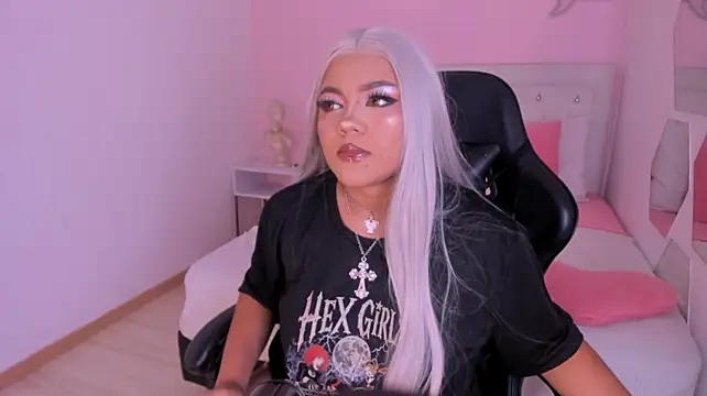 Cherry_chel - Spank ass in doggy 💥