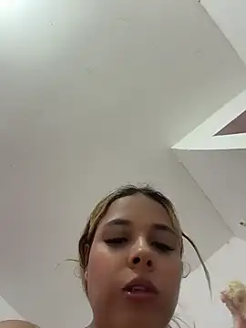 Hannie- - Show ass