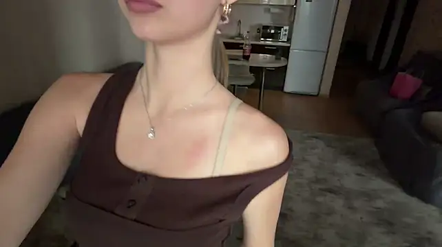 ShelbaMitsuda - Blow kisses to everyone