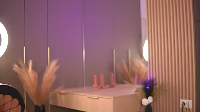 EllenKarter - Kitty play