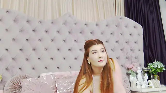 PenelopeLynnx - 10x light ass spanks🍑👋