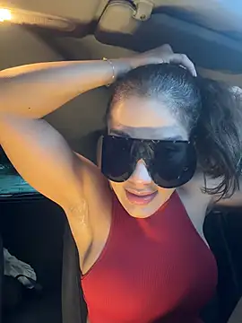 ViolettLuxe - Moan On The Car