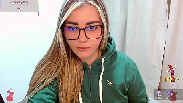 Lucia_star__ - DEEPTHROAT + SALIVA IN TITS 💦