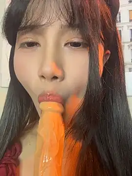 Xiaoxiao1001 - 撕胸贴用小粉振