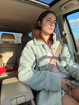 DollyTall - 2 fingers deep inside pussy + taste it