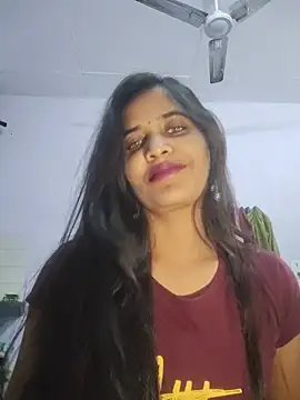 Cute_radhikaa - 200000