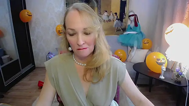 Alana_Solara - 🔥FUCK ME IN DOGGY POSE