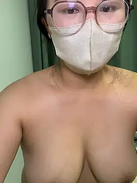 Namino_91 - 脱光上衣开合跳10下