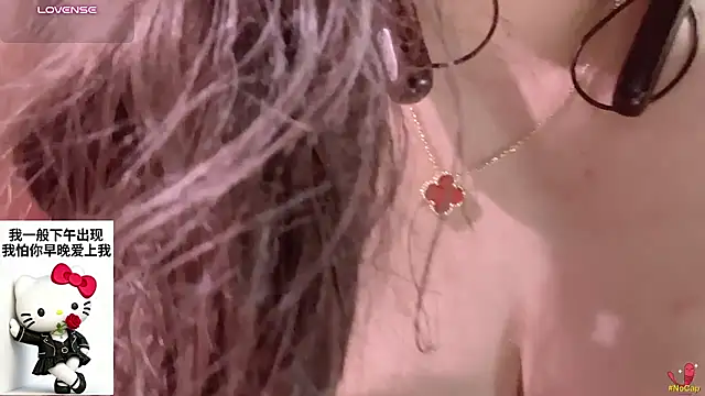 Enyo- - 幻想男人让我跪下 舔他的脚