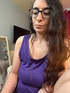 Curvy_bigtitts - set up fuckmachine