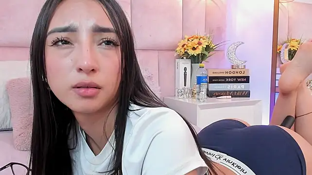 Ella_Parker_ - FINGER IN MY PUSYY
