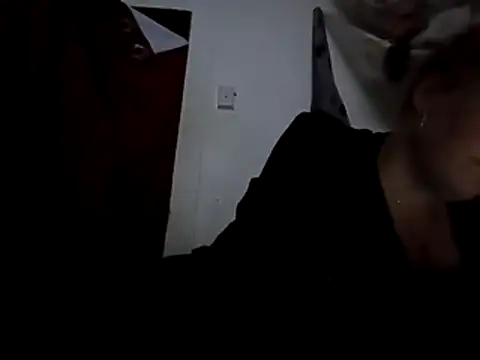 BettyandGold - Close up pussy cum