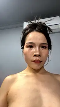 Gugu-_a - 完成任务，跳极致诱惑裸舞