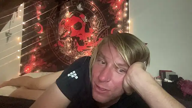 NikkiAndJohnny777